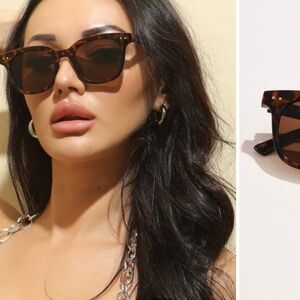 Women’s Tortoise / Leopard Brown Sunglasses